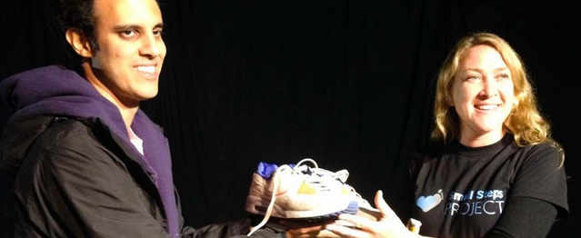 Four Tet subasta sus Nike Air Max en eBay Four Tet subasta sus Nike Air Max en eBay