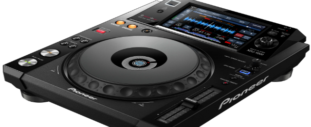 Los primeros CDJs Pioneer sin CDs: XDJ-1000 Los primeros CDJs Pioneer sin CDs: XDJ-1000
