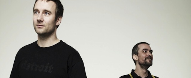 Escucha el set de Autechre en el 25º aniversario de Warp Escucha el set de Autechre en el 25º aniversario de Warp