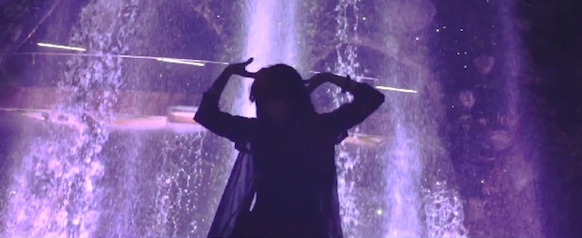 Grimes comparte videoclip de “REALiTi” Grimes comparte videoclip de “REALiTi”