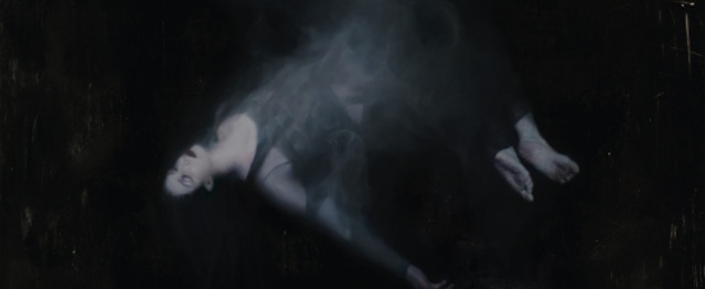 Chelsea Wolfe presenta industrial nuevo single Chelsea Wolfe presenta industrial nuevo single