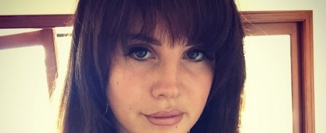 Lana Del Rey estrena al fin la sobria “Honeymoon” Lana Del Rey estrena al fin la sobria “Honeymoon”