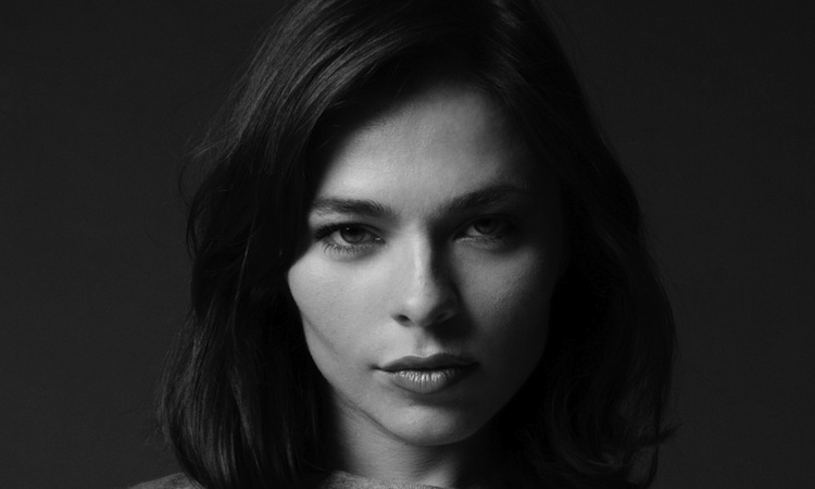 Rekids reedita el debut de Nina Kraviz con remezclas de DJ Slugo Rekids reedita el debut de Nina Kraviz con remezclas de DJ Slugo