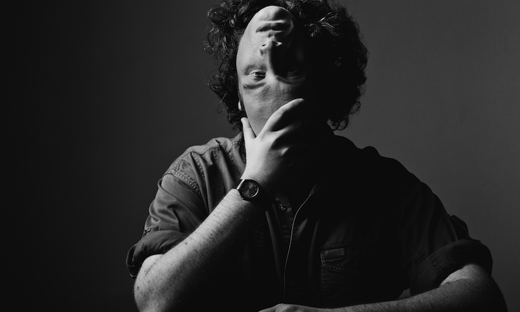 Oneohtrix Point Never comparte otro track de “G.O.D” Oneohtrix Point Never comparte otro track de “G.O.D”