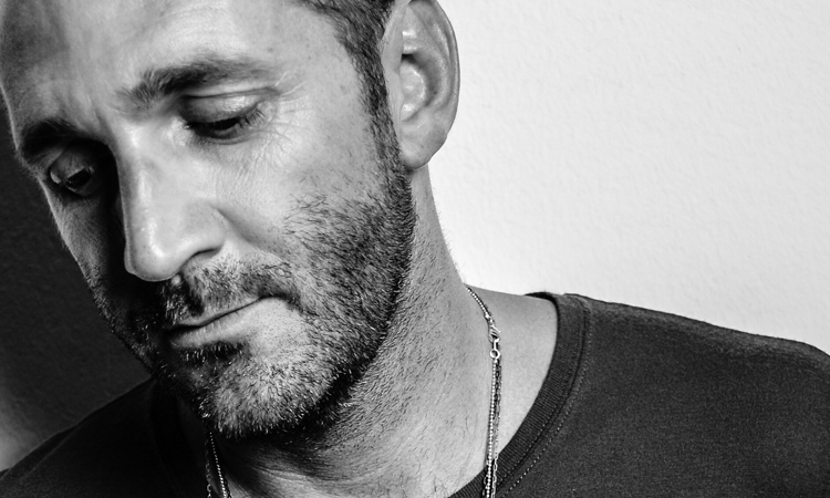 Steve Lawler no esconde nada en el documental sobre su vida ‘The Art Of The Dj’ Steve Lawler no esconde nada en el documental sobre su vida ‘The Art Of The Dj’
