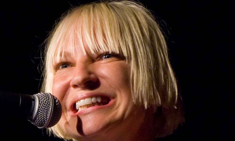 Sia comparte su canción con Kanye West Sia comparte su canción con Kanye West