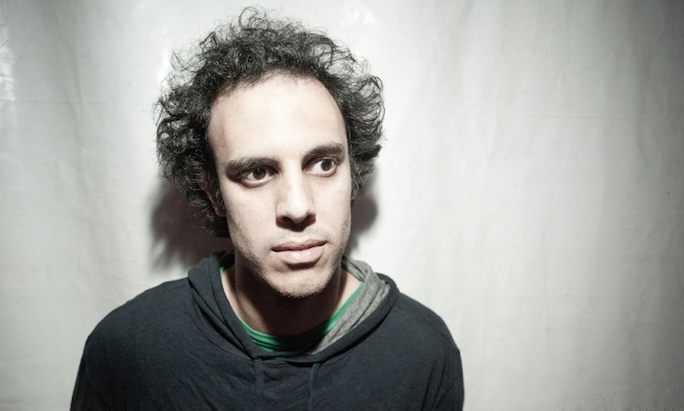 Four Tet presenta un exuberante nuevo track, “Planet” Four Tet presenta un exuberante nuevo track, “Planet”