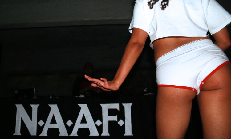 N.A.A.F.I: De la Periferia a la Cumbre N.A.A.F.I: De la Periferia a la Cumbre