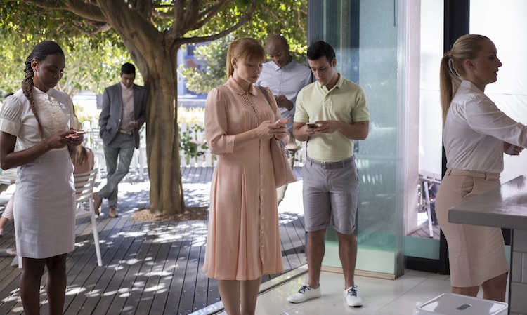Netflix quiere que borres tus perfiles sociales: vuelve la tecnoparanoia de “Black Mirror” Netflix quiere que borres tus perfiles sociales: vuelve la tecnoparanoia de “Black Mirror”