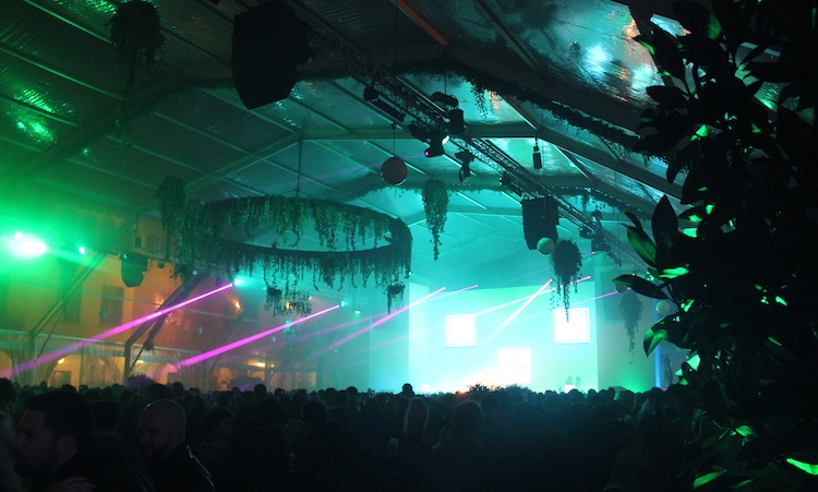 Hivernacle Pop Up Club Barcelona, un invernadero de sonidos que arranca a lo grande Hivernacle Pop Up Club Barcelona, un invernadero de sonidos que arranca a lo grande