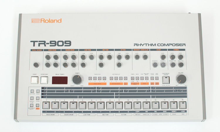 Desmontando el mito de la Roland TR-909, o el triunfo del error Desmontando el mito de la Roland TR-909, o el triunfo del error