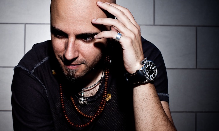 HalloWAN coge músculo con Recondite, Paul Ritch y Uner HalloWAN coge músculo con Recondite, Paul Ritch y Uner