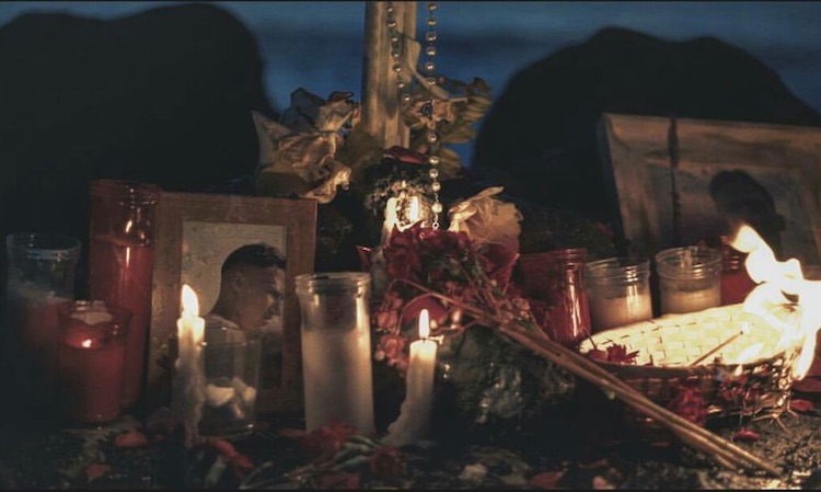 Yung Beef y Steve Lean ponen imágenes a su reciente hit, “Rosas Azules” Yung Beef y Steve Lean ponen imágenes a su reciente hit, “Rosas Azules”
